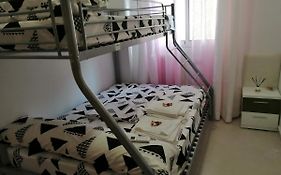 Fkk Lgtbi Shared Nudist Apartment - Piso Nudista Lgtbi Liberal Compartido
